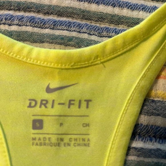 Nike Dri-Fit Tank - Picture 4 of 7